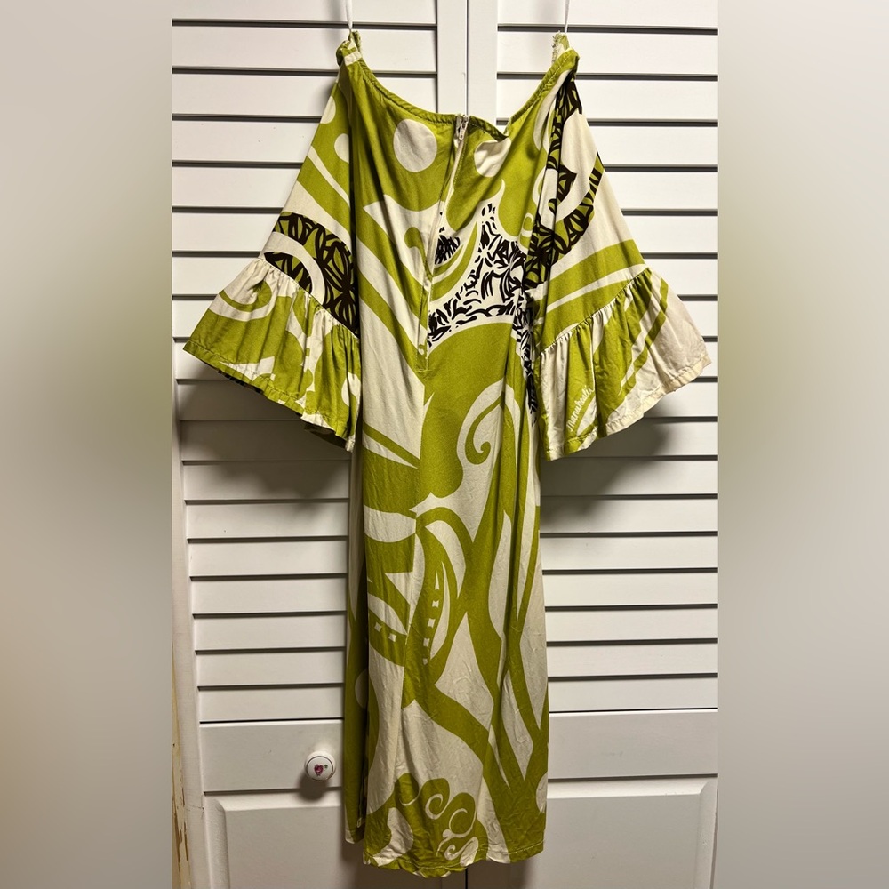 Manuhealii Lime and Cream Patterned Dress